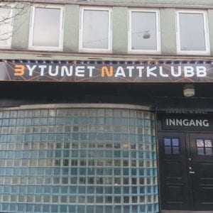 Fasadeskilt Bytunet nattklubb