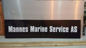 Skilt produsert for Mannes Marine service